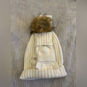 Calvin Klein Hat and Gloves